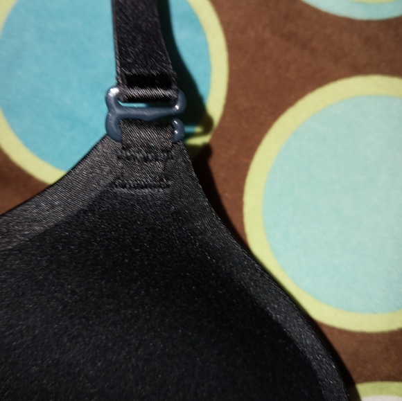 NWOT. Ambrielle multi way convertible bra. Size 34 B. - Picture 5 of 7